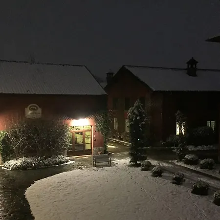 Agroturismo Cascina Maiocca *